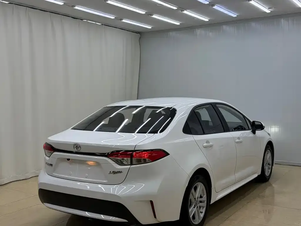 Toyota Levin — фото 10