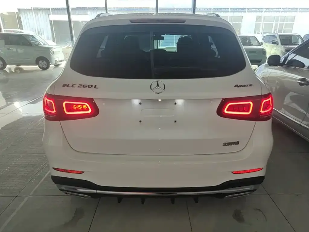 Mercedes-Benz GLC — фото 10