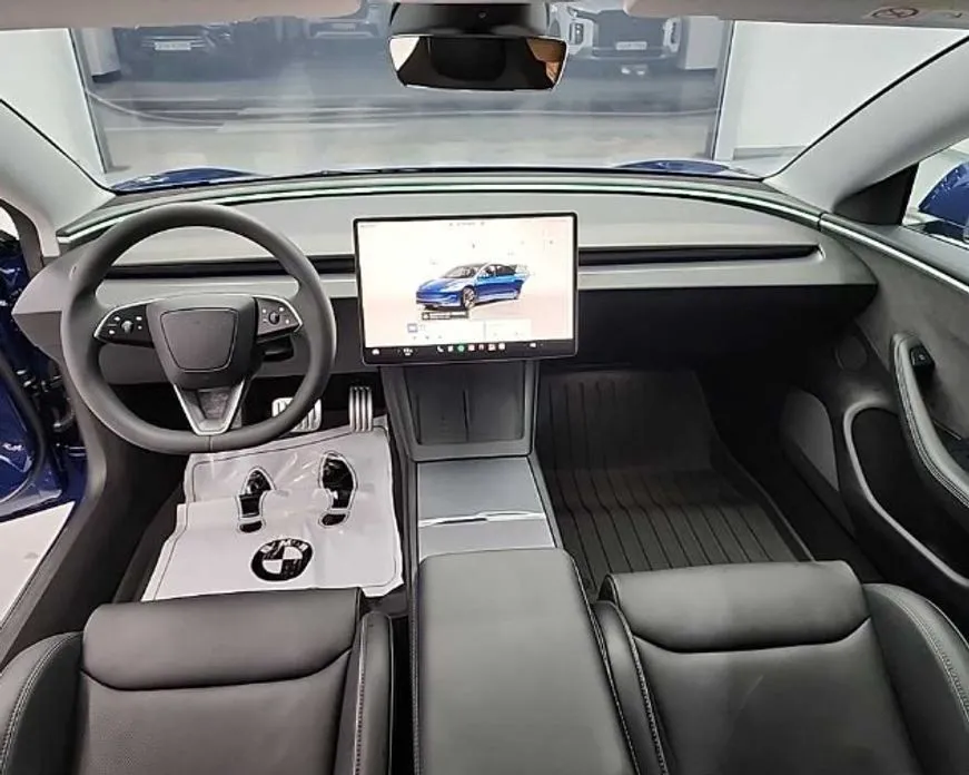 Tesla Model 3 — фото 3