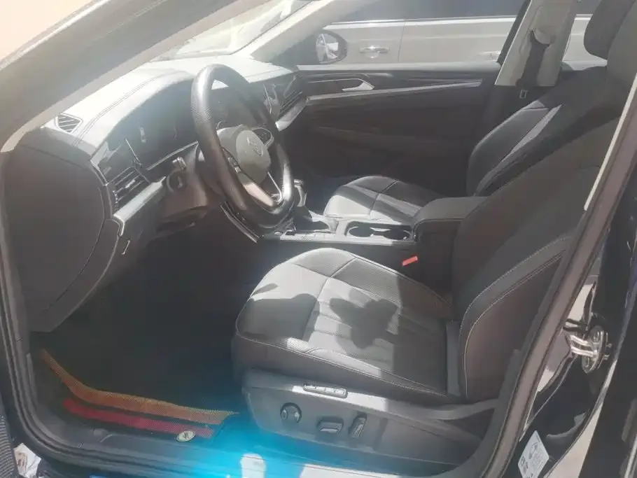 Volkswagen Passat — фото 4