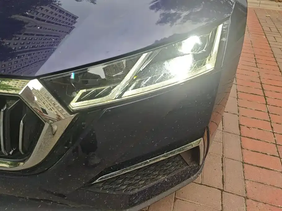 Skoda Octavia 2023 из CN, фото 5