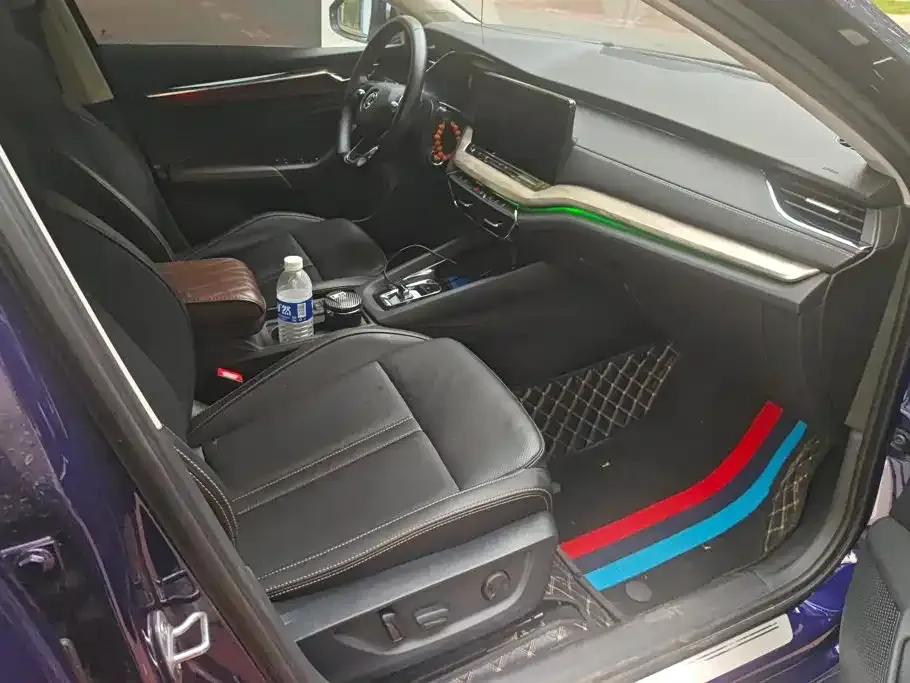 Skoda Octavia 2023 из CN, фото 10