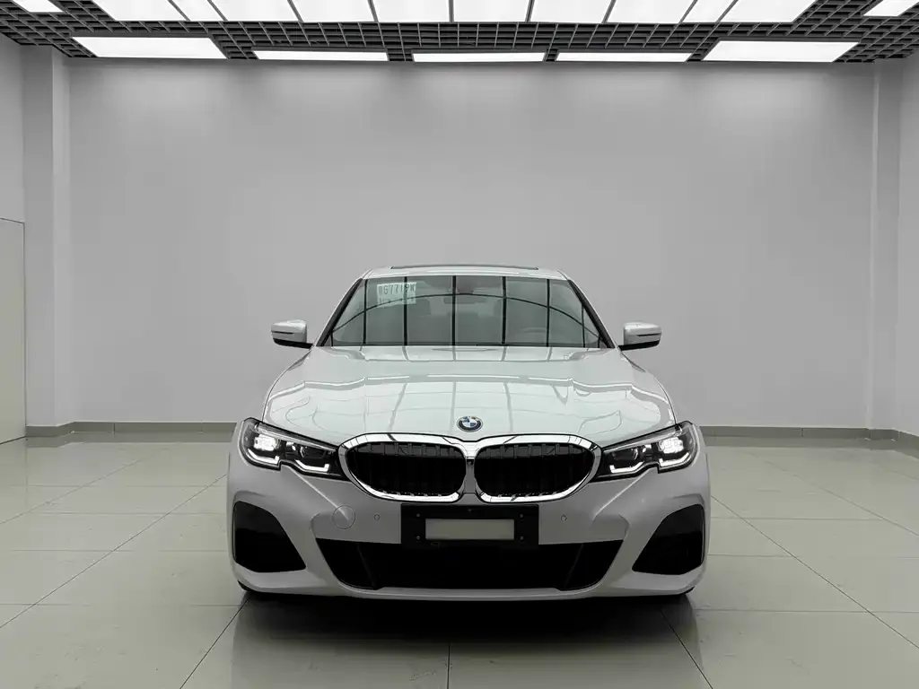 BMW 3 Series — фото 4