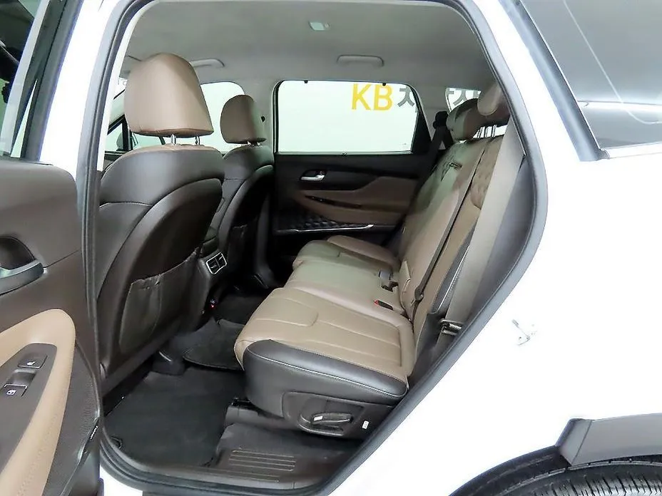 Hyundai Santafe — фото 7