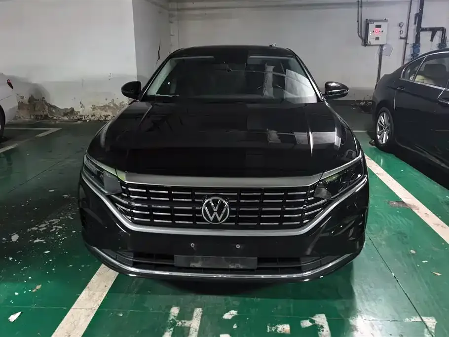 Volkswagen Passat — фото 9