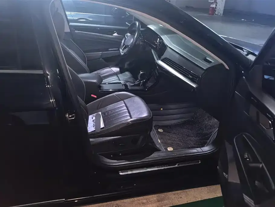 Volkswagen Passat — фото 4