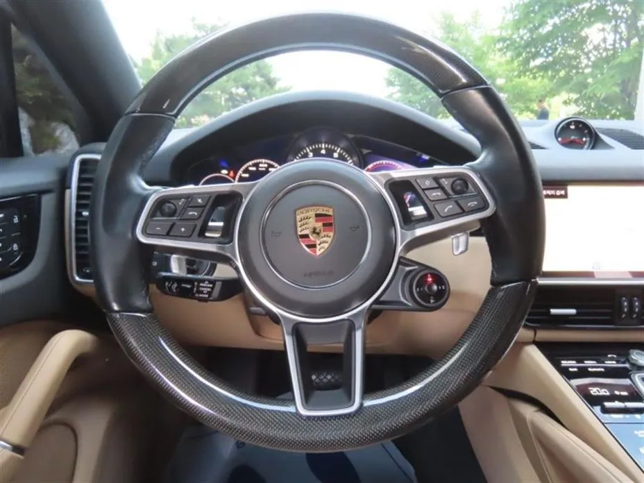 Porsche Cayenne 2022 из KR, фото 7