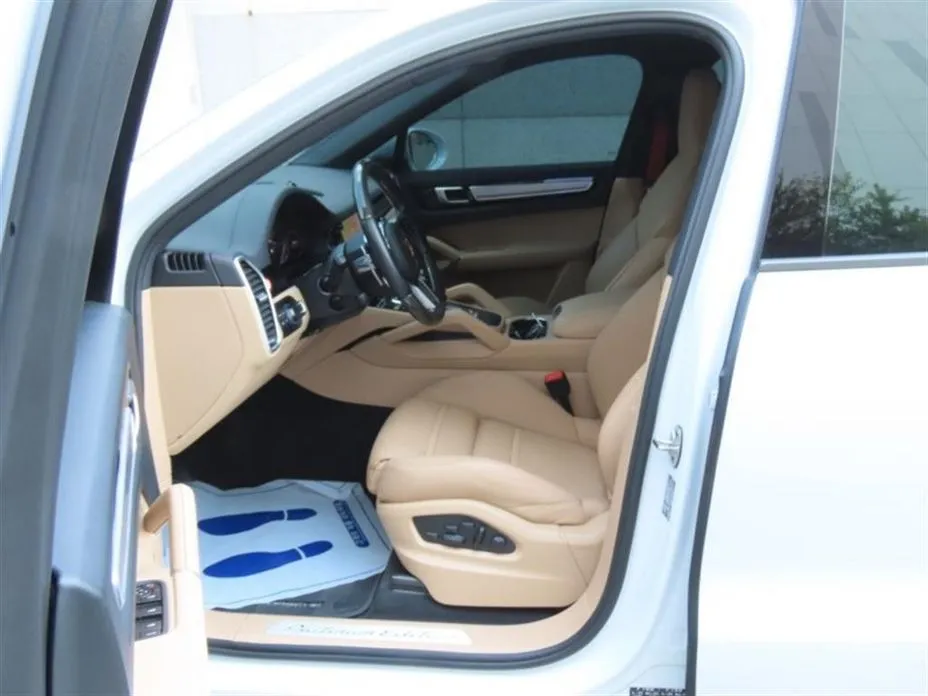 Porsche Cayenne 2022 из KR, фото 5