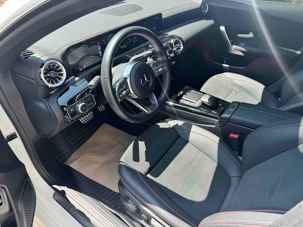 Mercedes-Benz CLA (Import) — фото 2