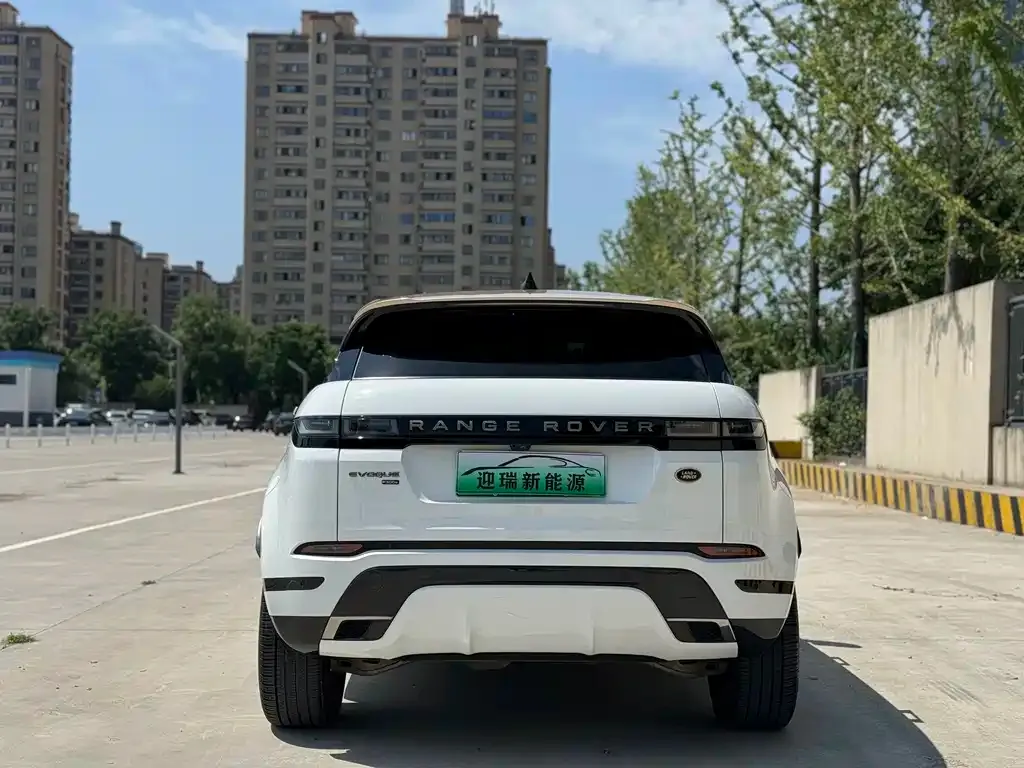 Land Rover Evoque PHEV — фото 4