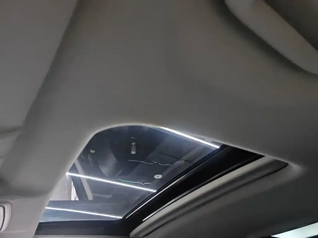 Honda Elysion 2024 из CN, фото 3