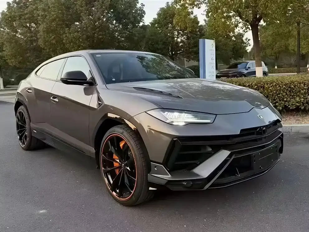 Lamborghini Urus — фото 4