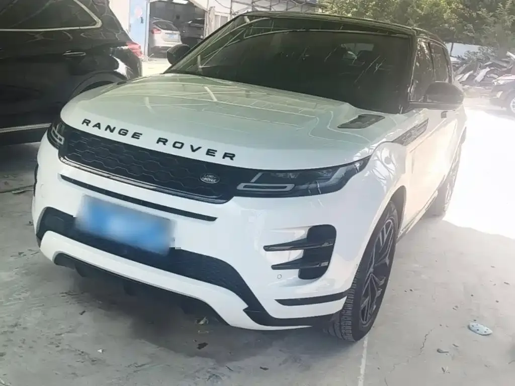 Land Rover Evoque — фото 1