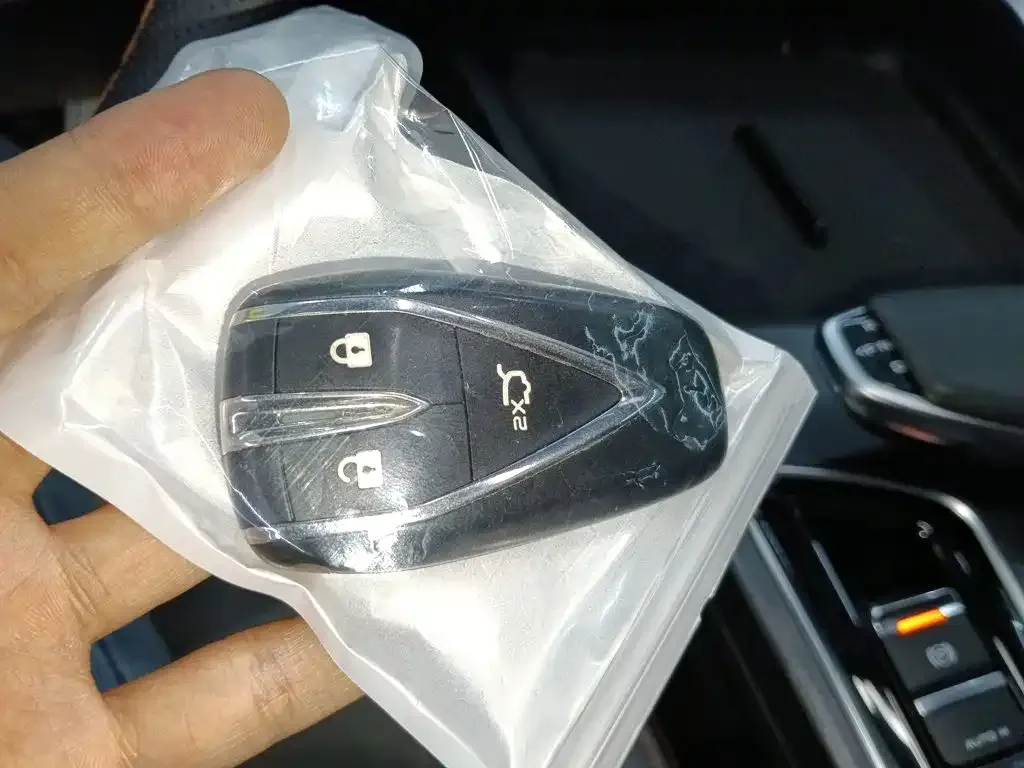 Changan UNI-T — фото 9