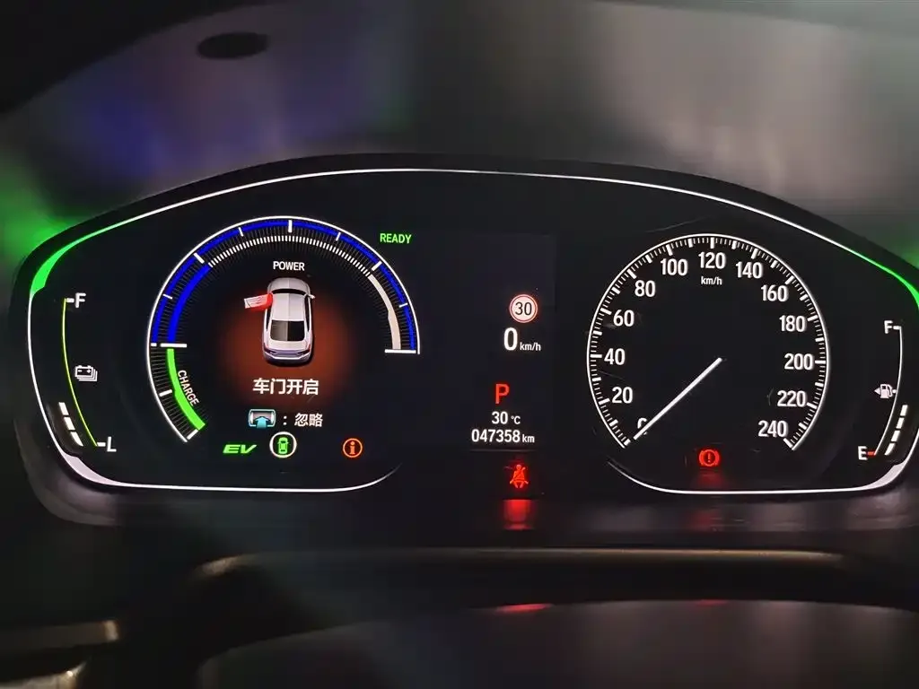 Honda Accord — фото 4
