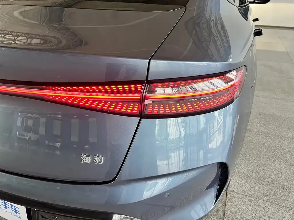 BYD Seal — фото 4