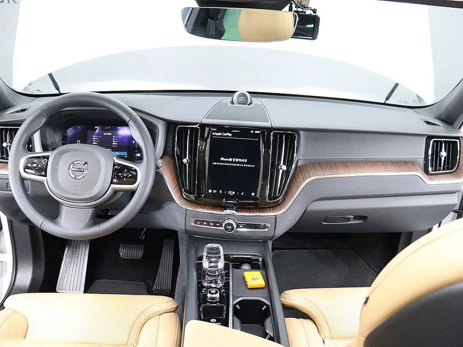 Volvo XC60 2025 из KR, фото 6