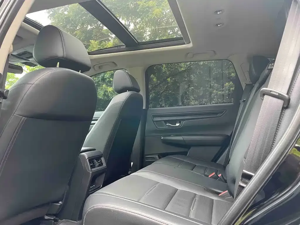 Honda CR-V 2024 из CN, фото 2