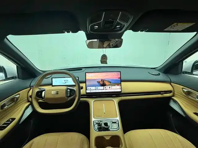 Geely Galaxy Xingjian 7 — фото 10