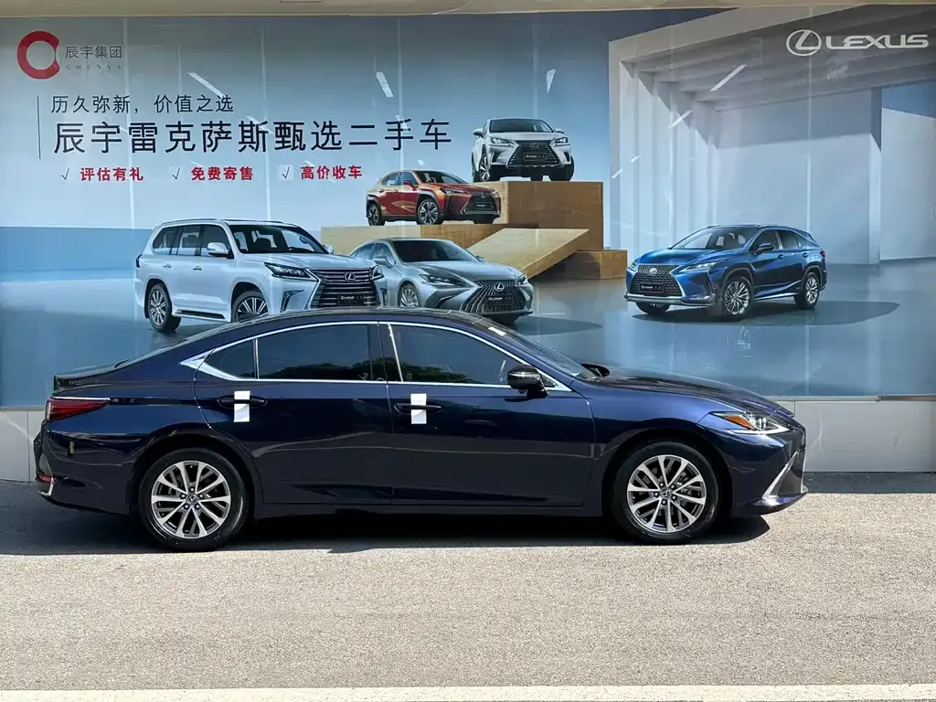 Lexus ES — фото 10