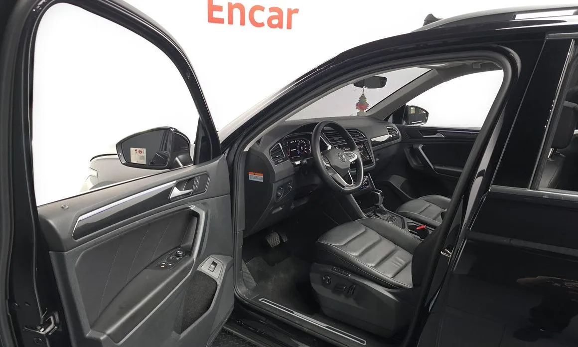 Volkswagen Tiguan — фото 4