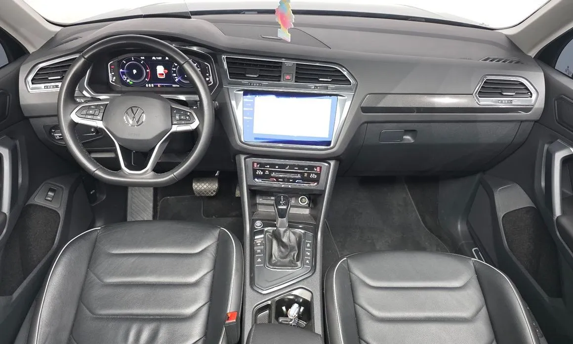 Volkswagen Tiguan — фото 8
