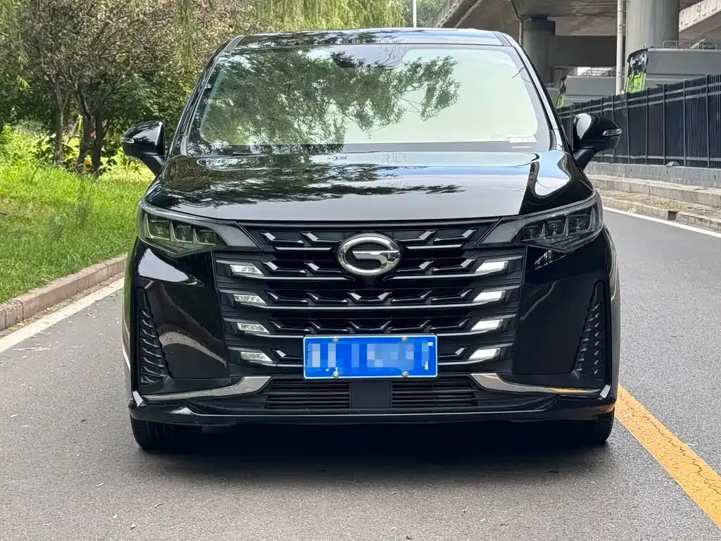GAC Motor Trumpchi M6 — фото 7