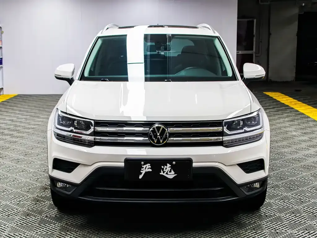 Volkswagen Tharu — фото 3
