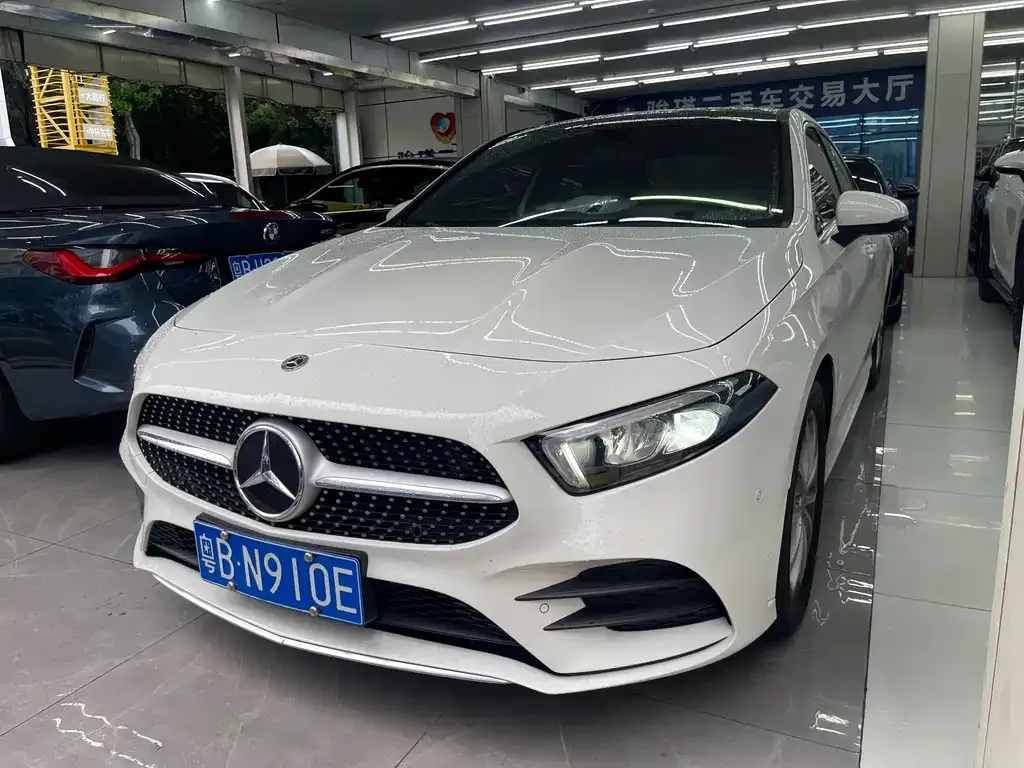 Mercedes-Benz A-Class — фото 1