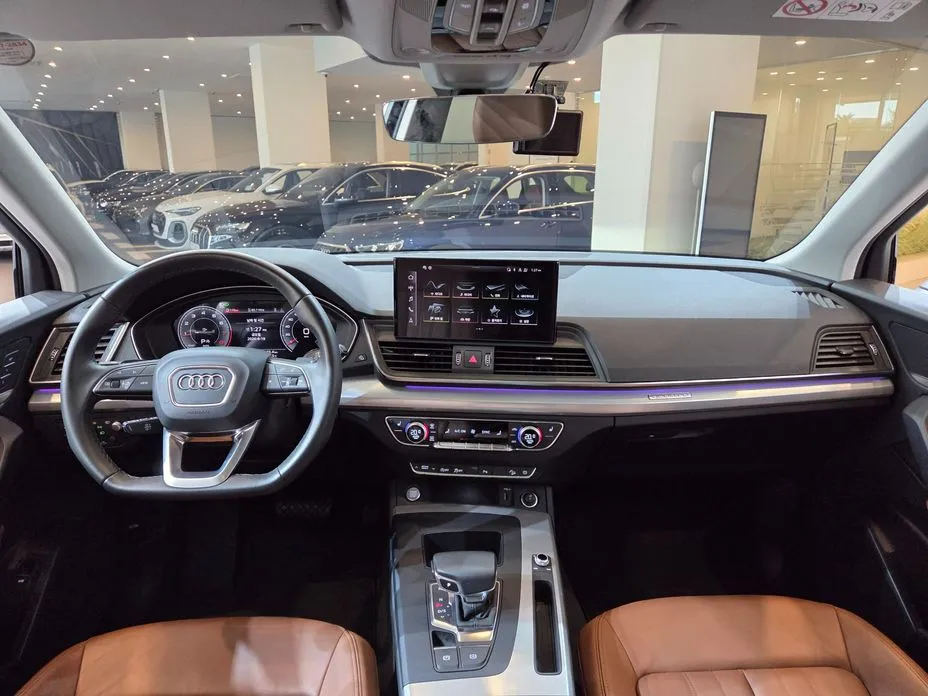 Audi Q5 2023 из KR, фото 9