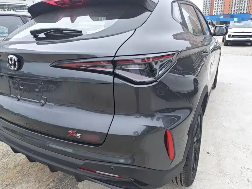 Changan X5 PLUS — фото 10