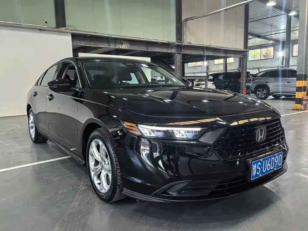 Honda Accord — фото 2
