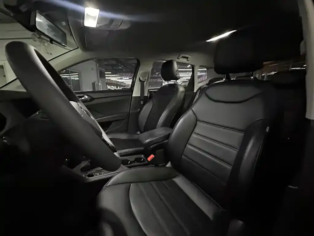 Volkswagen Tharu 2023 из CN, фото 6