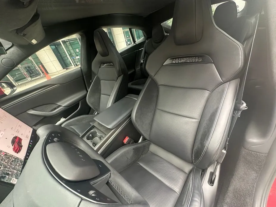 Tesla Model S — фото 6