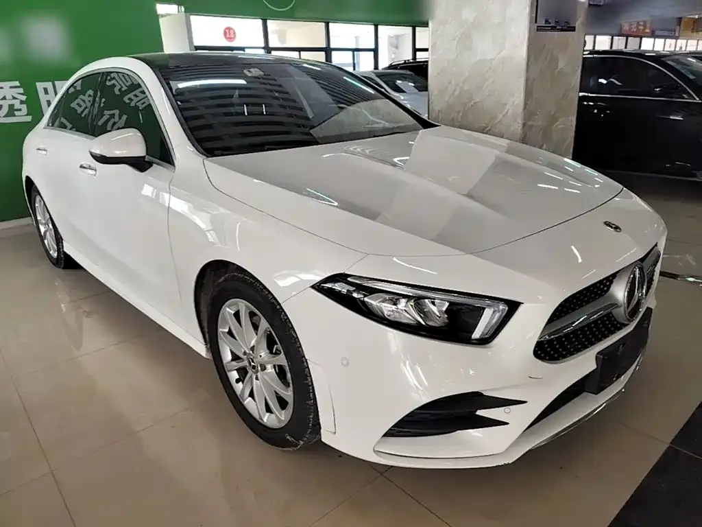 Mercedes-Benz A-Class — фото 10