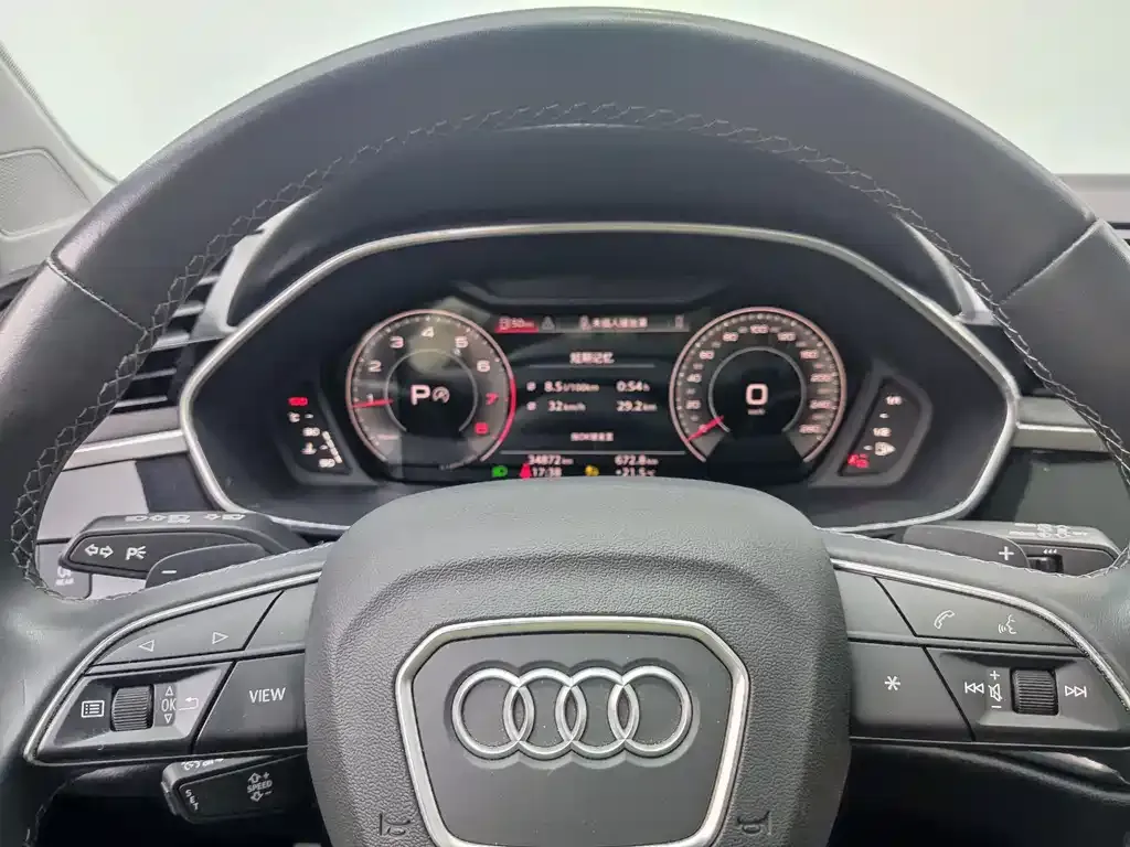 Audi Q3 — фото 5