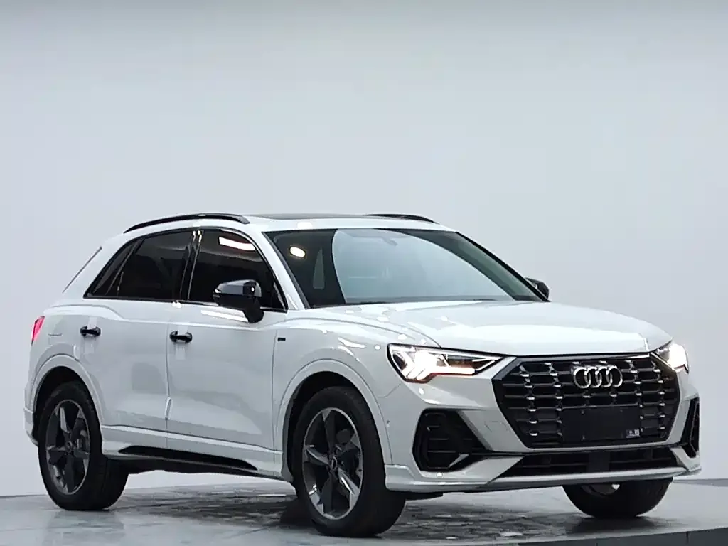 Audi Q3 — фото 9