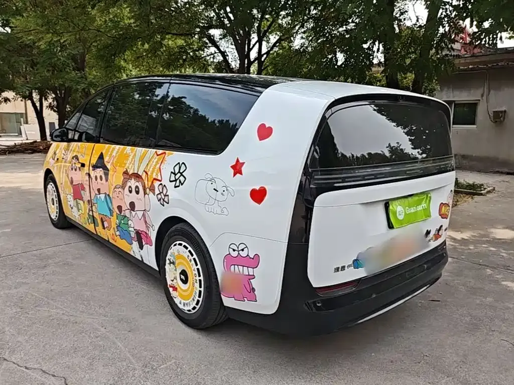 Li Auto MEGA 2024 из CN, фото 8