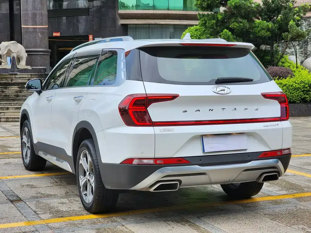Hyundai Santa Fe — фото 4