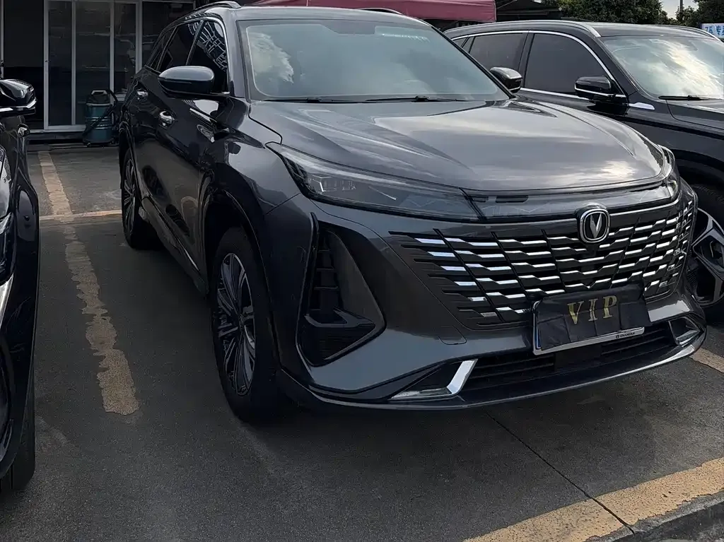 Changan CS75PLUS 2024 из CN, фото 2