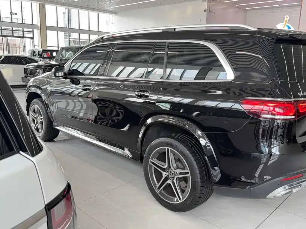 Mercedes-Benz GLS — фото 5