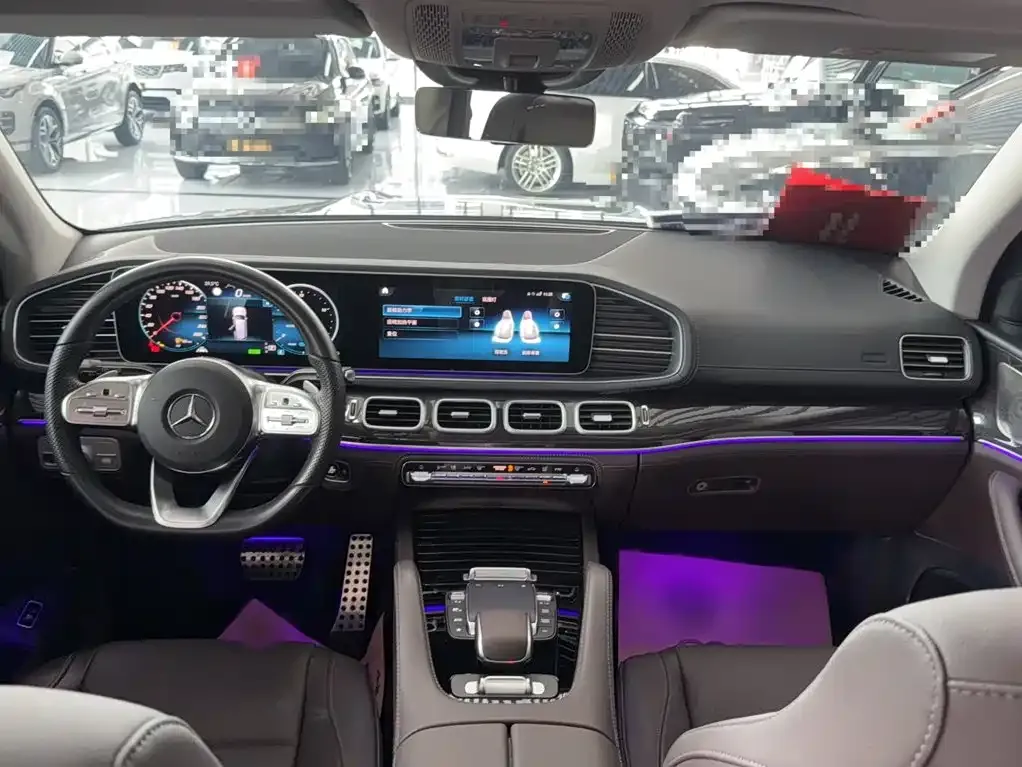 Mercedes-Benz GLS — фото 3