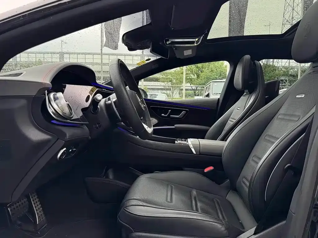 Mercedes-Benz EQS AMG — фото 3