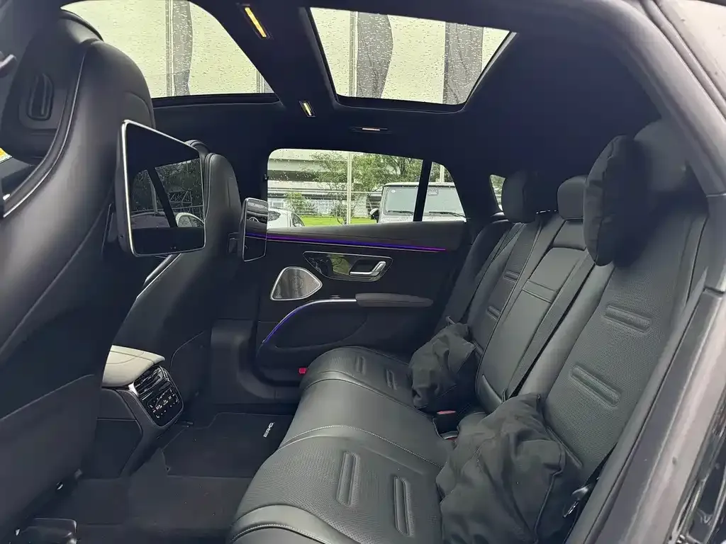 Mercedes-Benz EQS AMG — фото 4