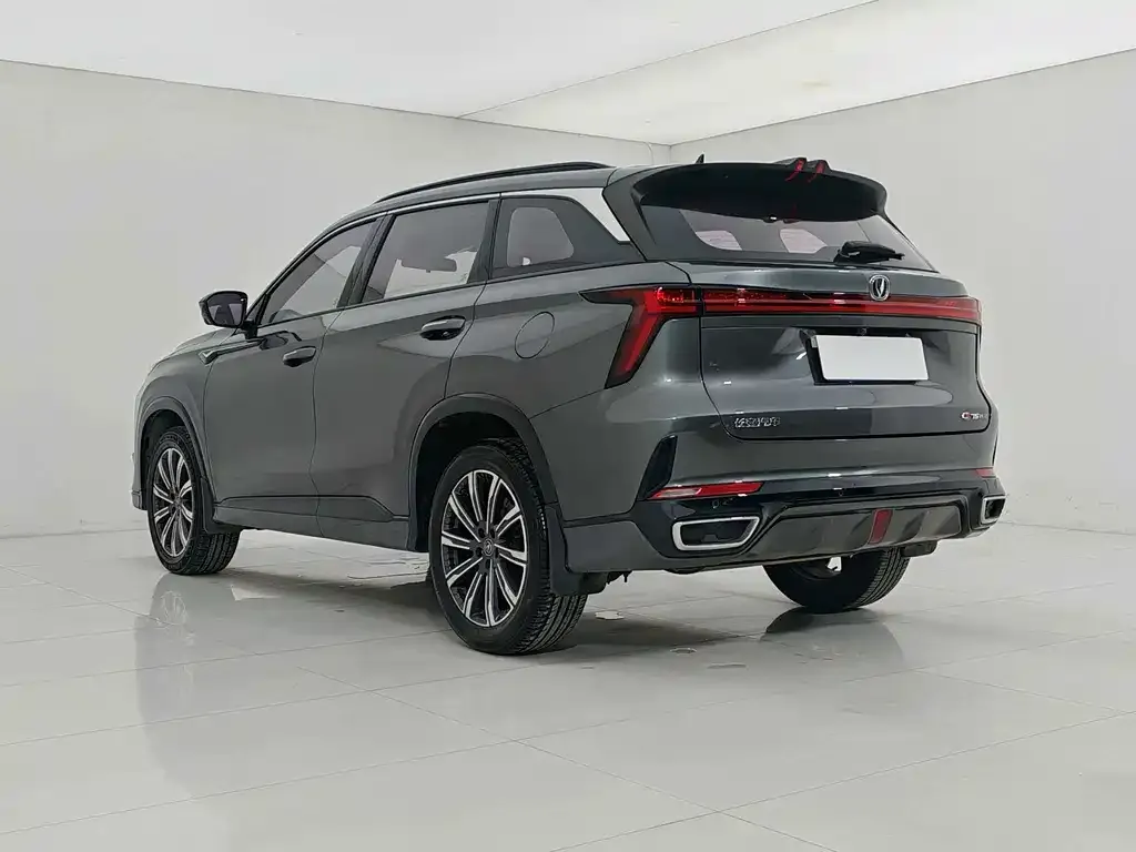 Changan CS75PLUS — фото 4