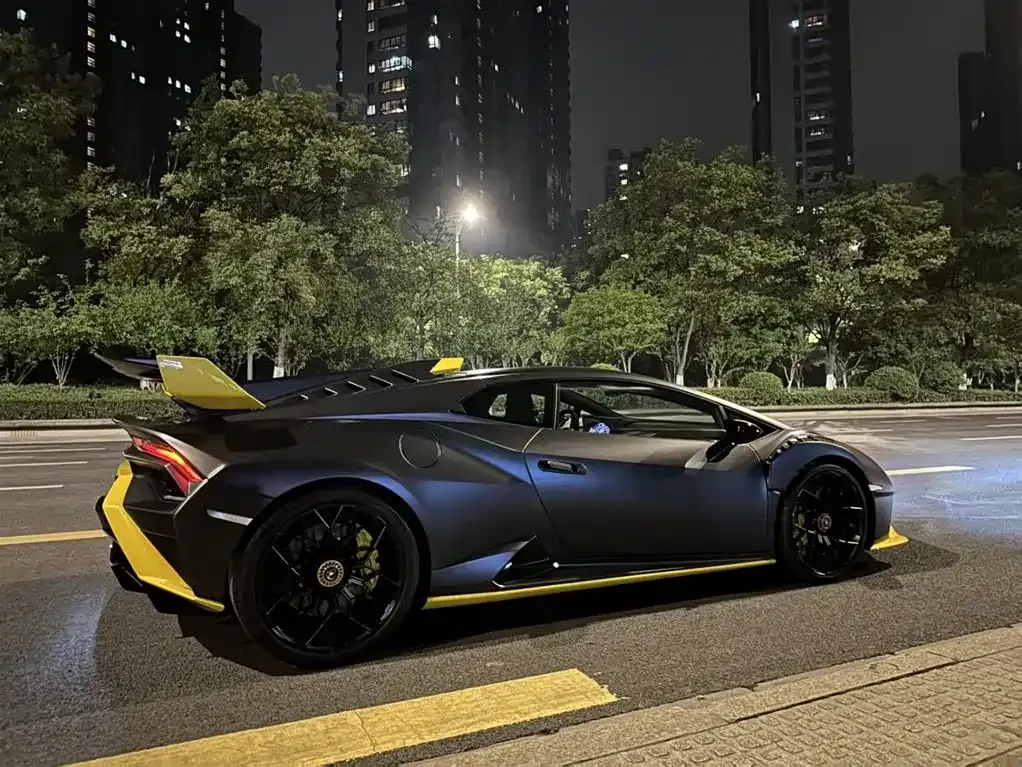 Lamborghini Huracan — фото 5