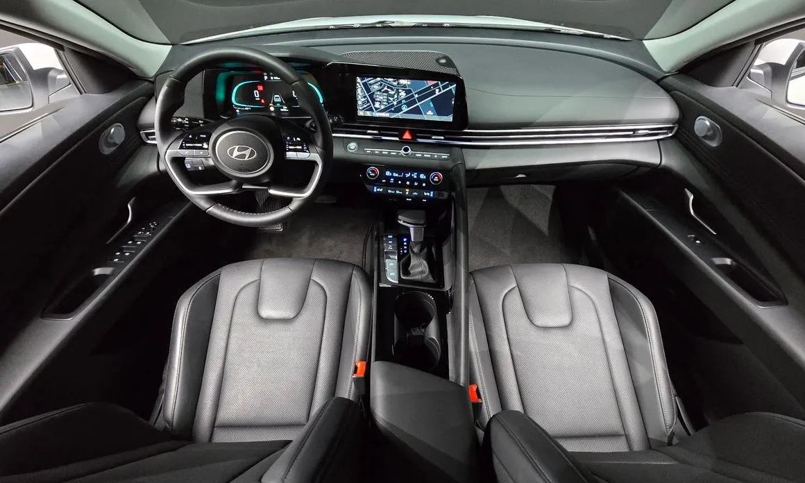 Hyundai AVANTE — фото 6