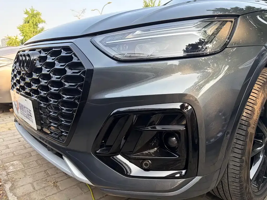 Audi Q5L Sportback 2022 из CN, фото 6