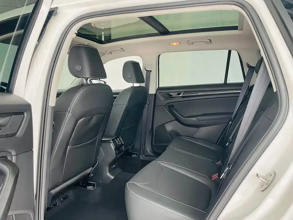 Skoda Kodiaq 2024 из CN, фото 2