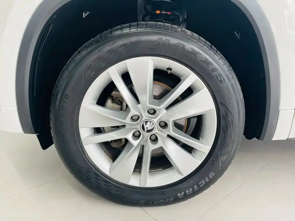 Skoda Kodiaq 2024 из CN, фото 4